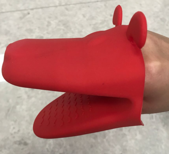 Silicon glove