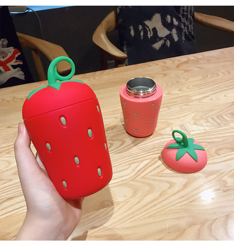 Thermos Bottle Strawberry